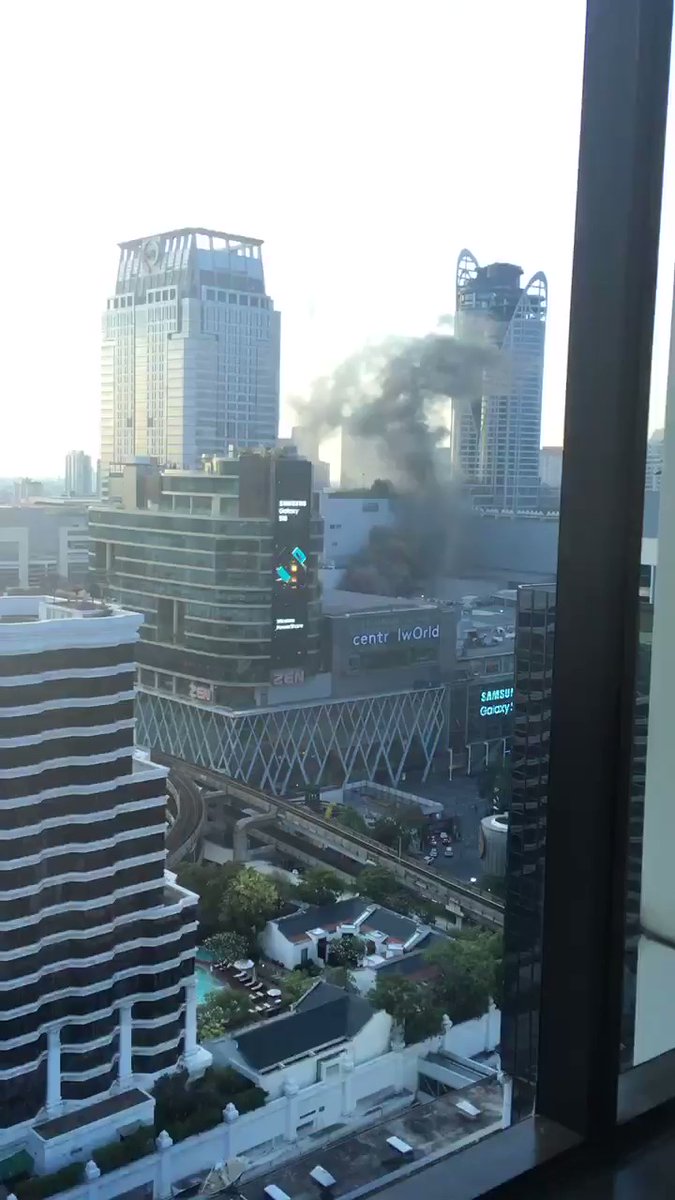 Central World Bangkok fire Bangkok, Krung Thep Maha Nakhon - Thailand ...