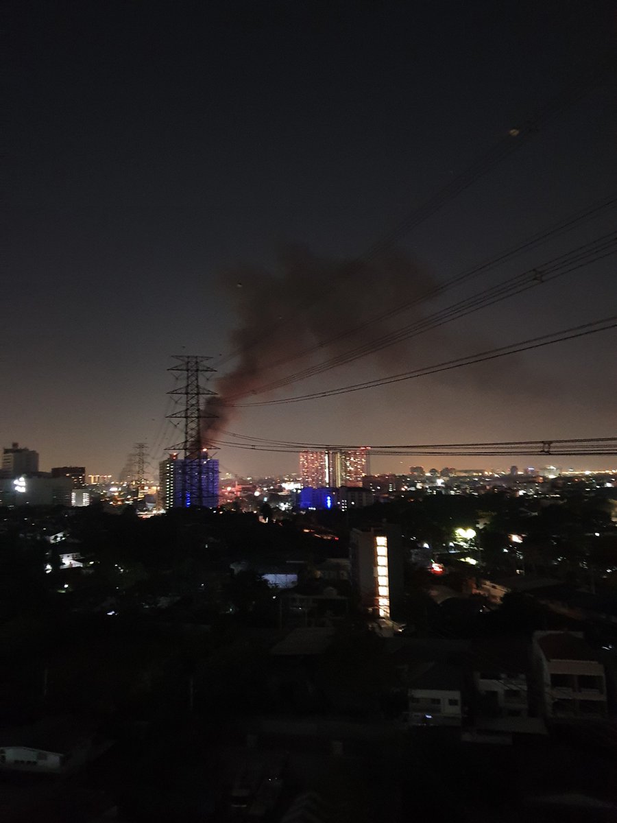 Bangkok: There was a cloud of smoke like there was a fire, there was a foul smell.