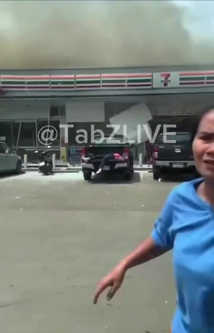 Multiple injuries and civilian fatalities after artillery fire by the Royal Cambodian Army struck a PTT Gas Station in Ban Phue, Sisaket Province of Northeastern Thailand