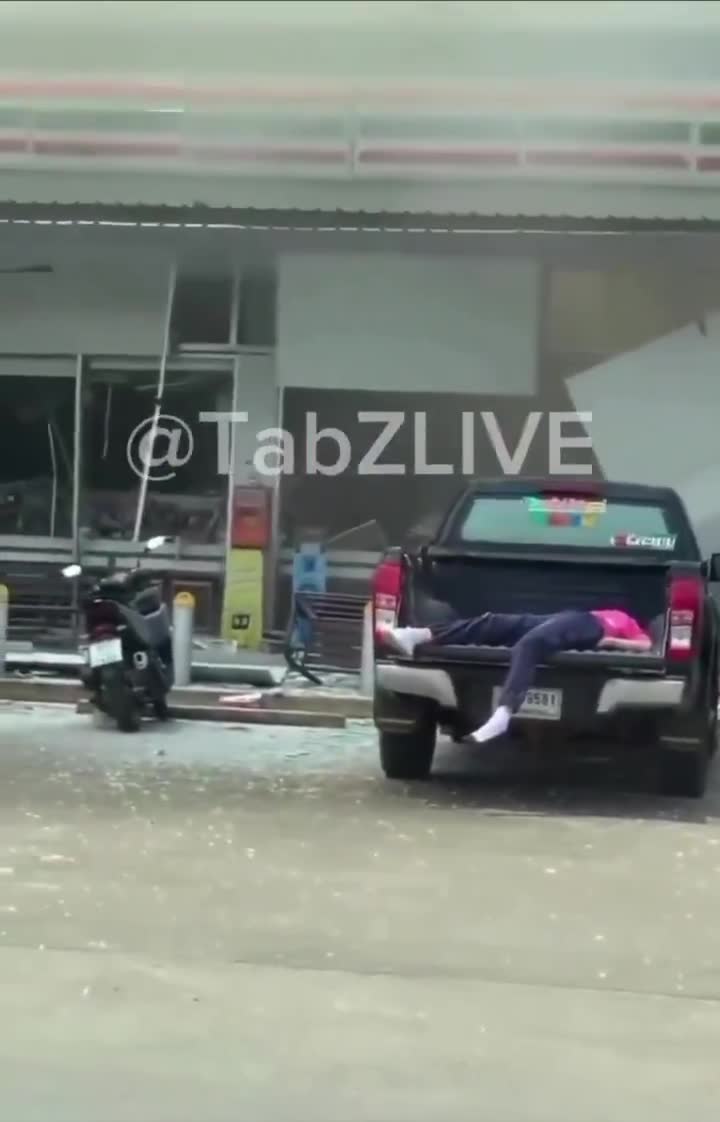 Multiple injuries and civilian fatalities after artillery fire by the Royal Cambodian Army struck a PTT Gas Station in Ban Phue, Sisaket Province of Northeastern Thailand