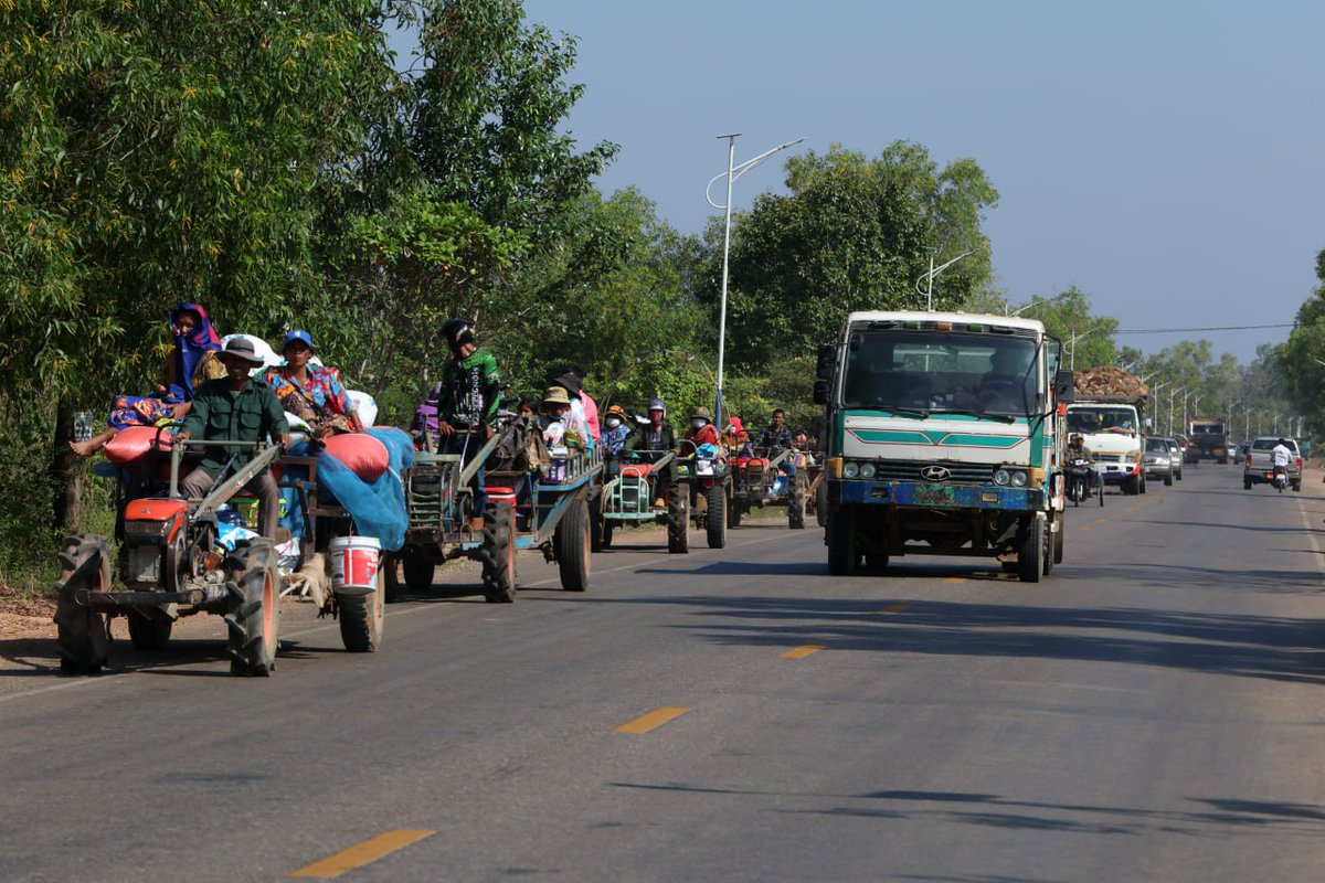 As of 11:00 a.m. on 9 December 2025, due to the Thai military’s attacks on Cambodian forces and civilians, residents in Preah Vihear, Oddar Meanchey, Banteay Meanchey, and Pursat provinces have fled the assaults and moved to safe zones. The total number of displaced people is 16,568 families, equivalent to 54,550 individuals.